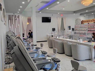 VENICE NAILS SPA